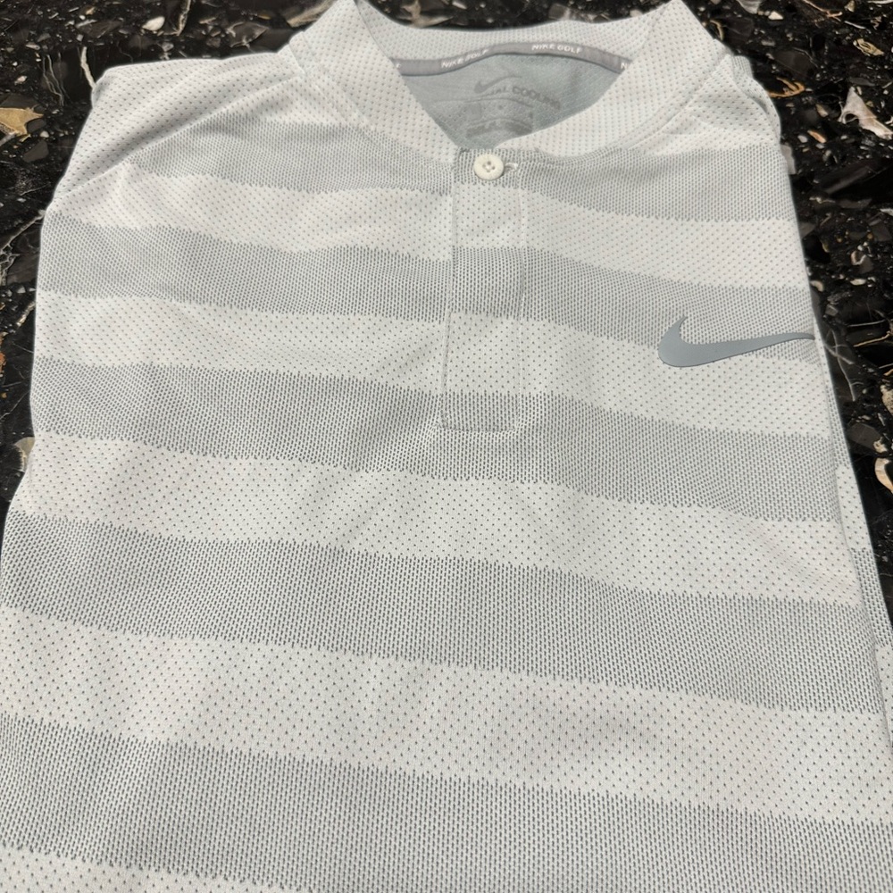 Nike golf shirt